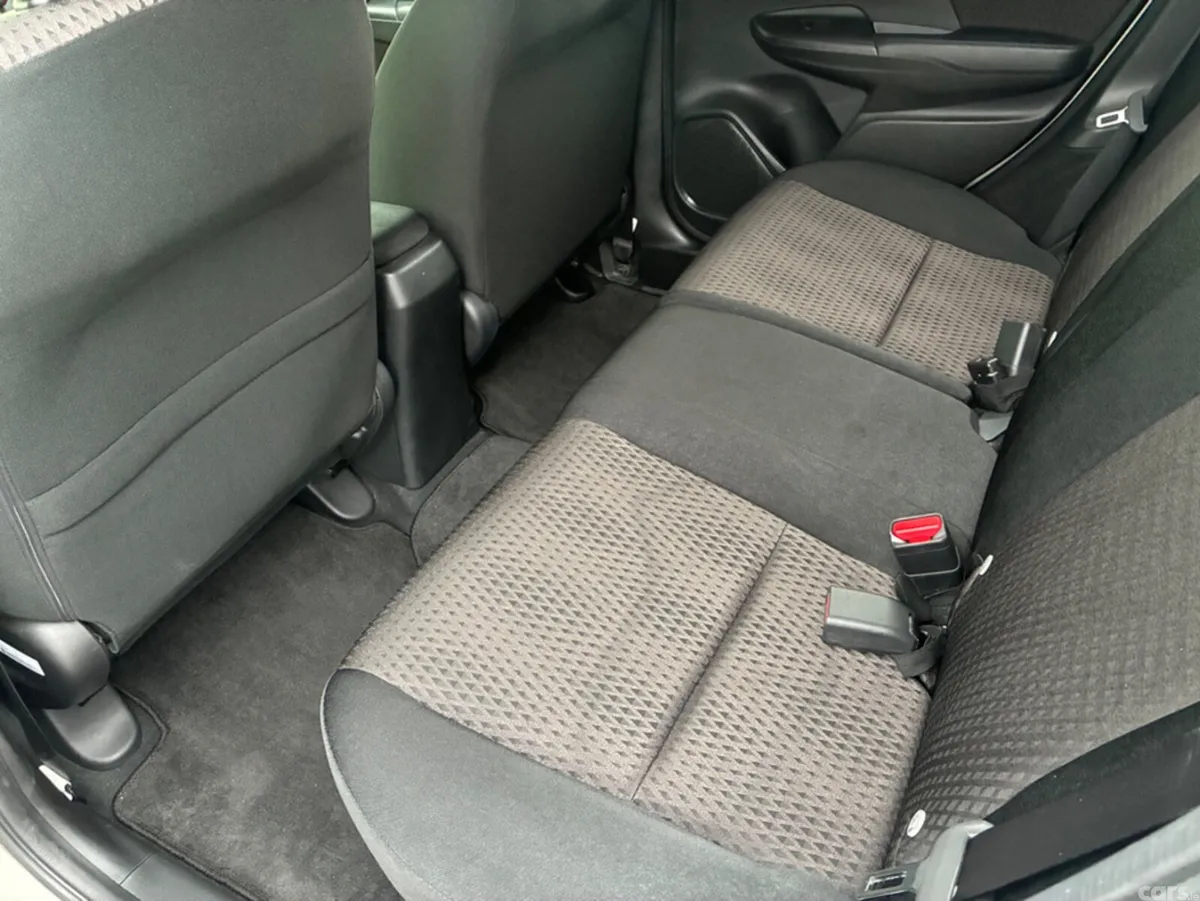 Honda Fit Hatchback, Petrol Hybrid, 2018, White