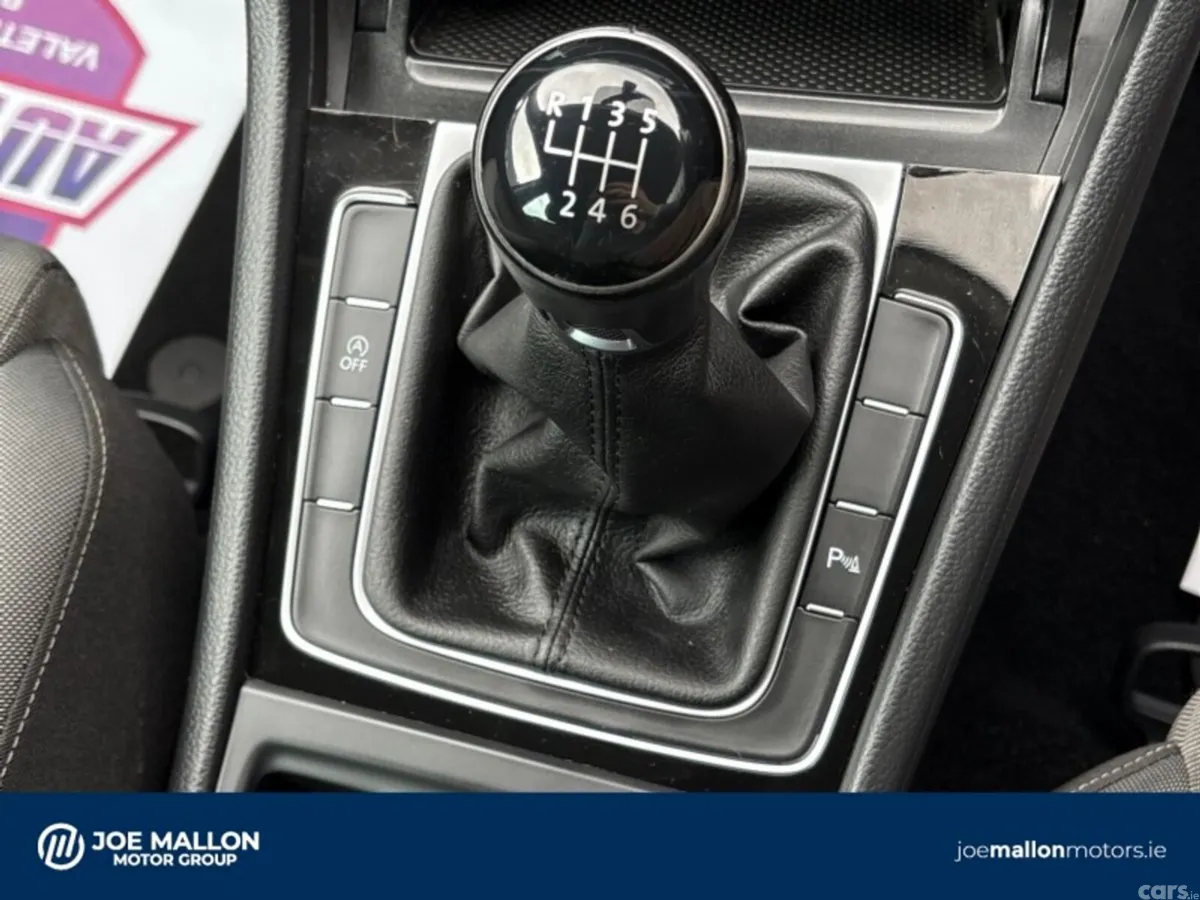 Volkswagen Golf Estate, Petrol, 2019, Red