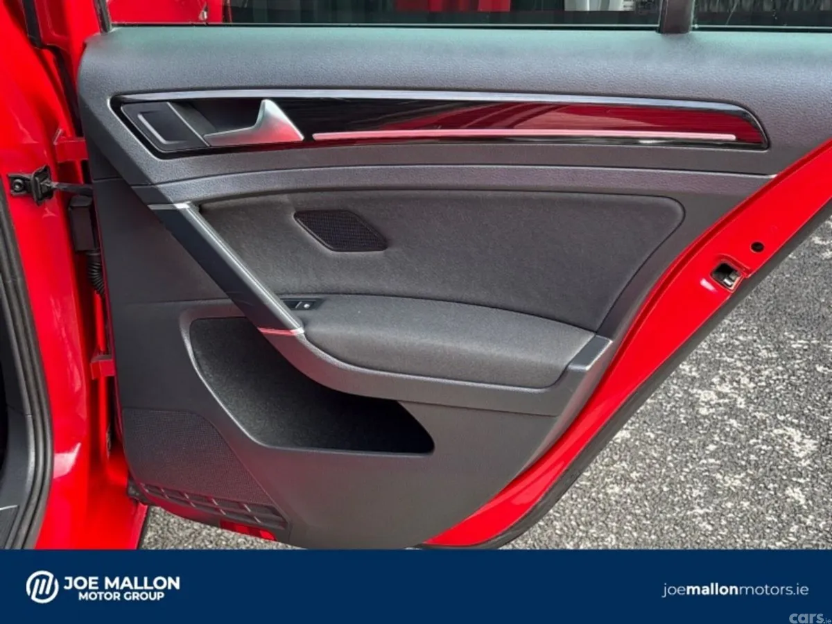 Volkswagen Golf Estate, Petrol, 2019, Red