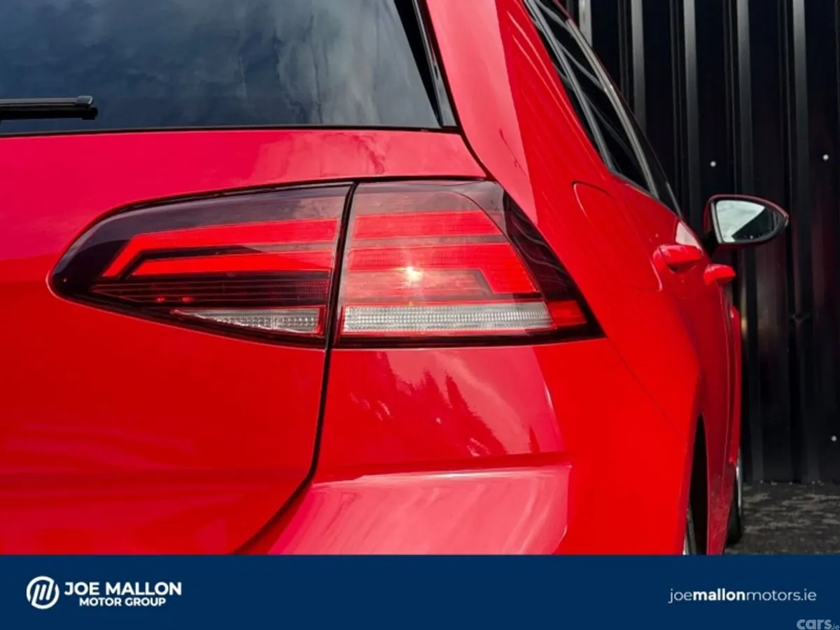 Volkswagen Golf Estate, Petrol, 2019, Red
