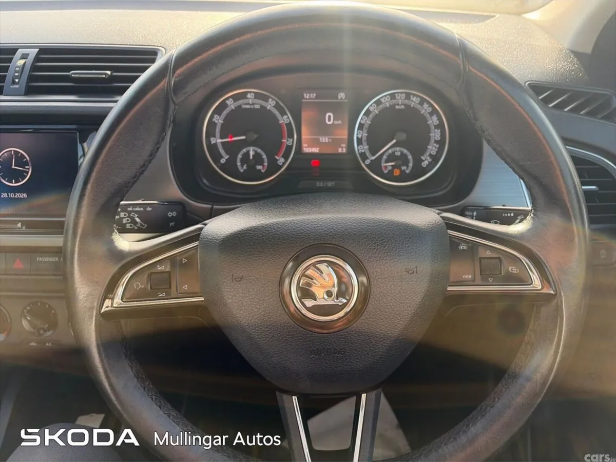 Skoda Fabia Hatchback, Petrol, 2019, Grey