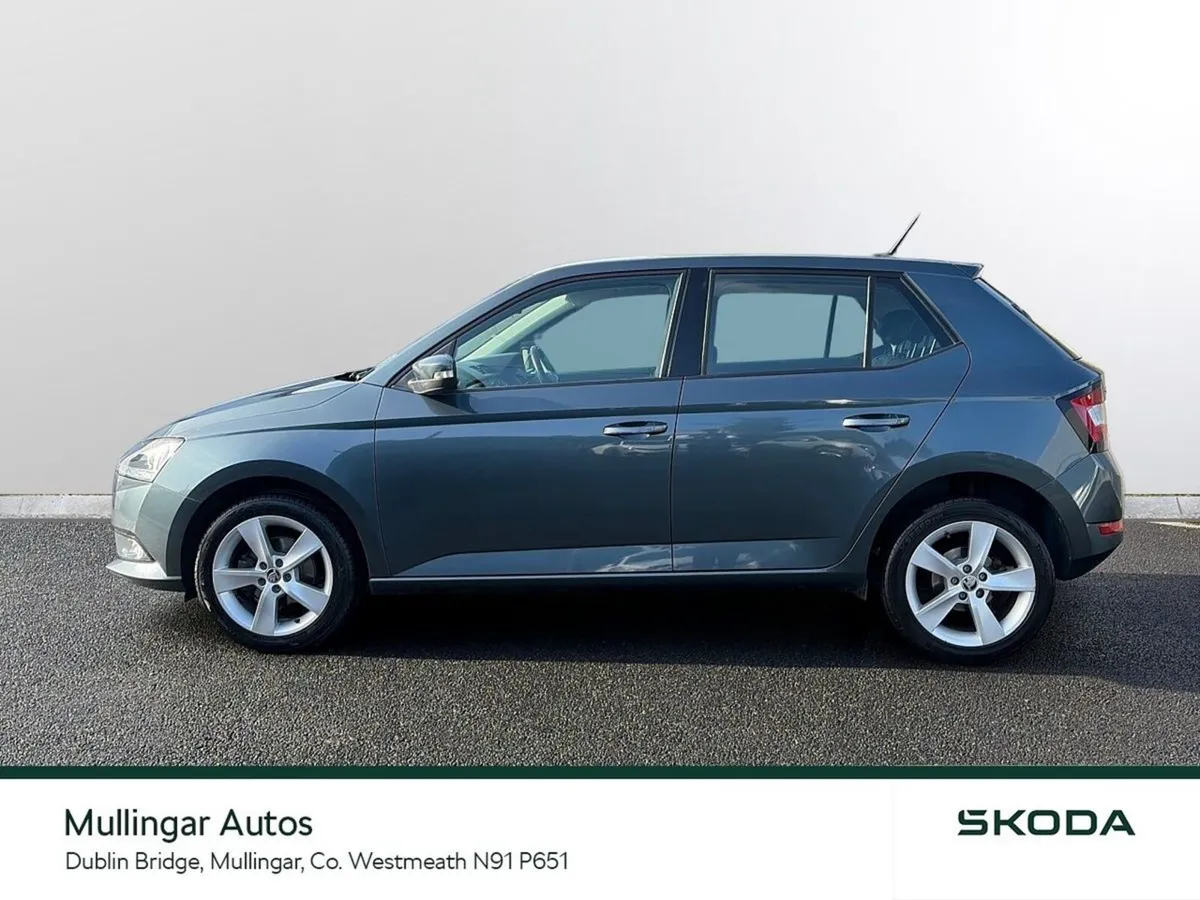 Skoda Fabia Hatchback, Petrol, 2019, Grey
