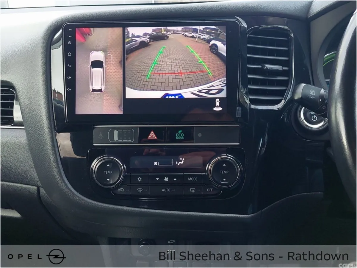Mitsubishi Outlander SUV, Petrol Plug-in Hybrid, 2018, White
