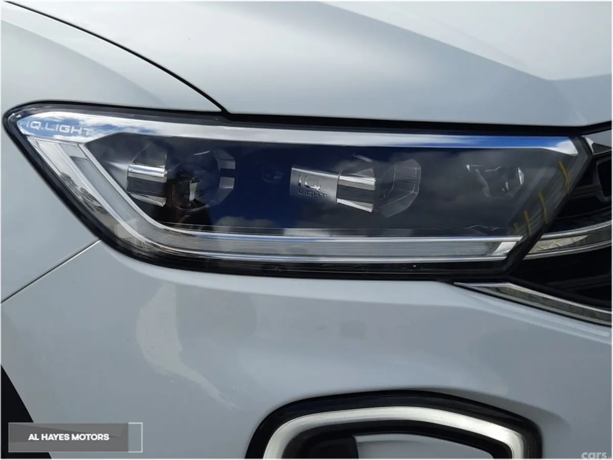 Volkswagen T-Roc SUV, Petrol, 2024, White