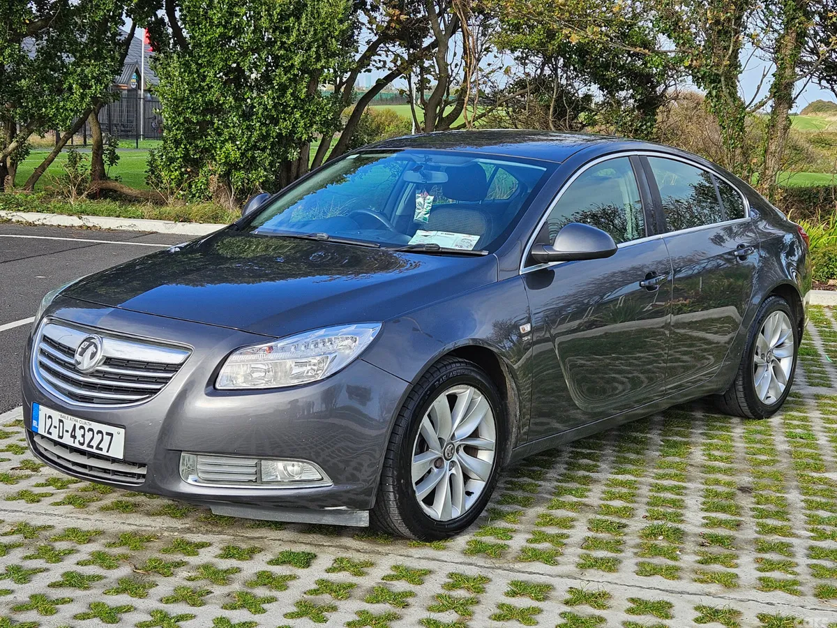 Opel Insignia Hatchback, Diesel, 2012, Grey