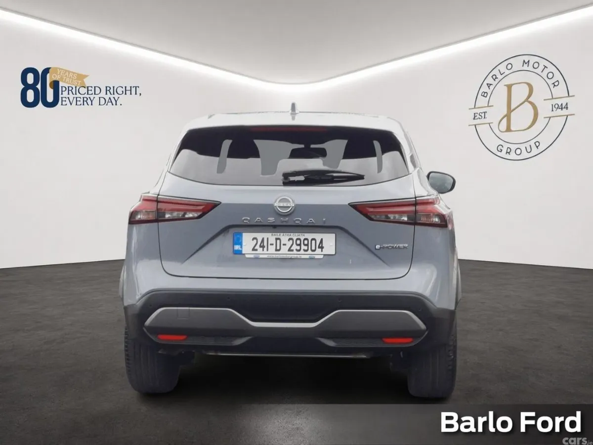 Nissan Qashqai MPV, Petrol, 2024, Grey