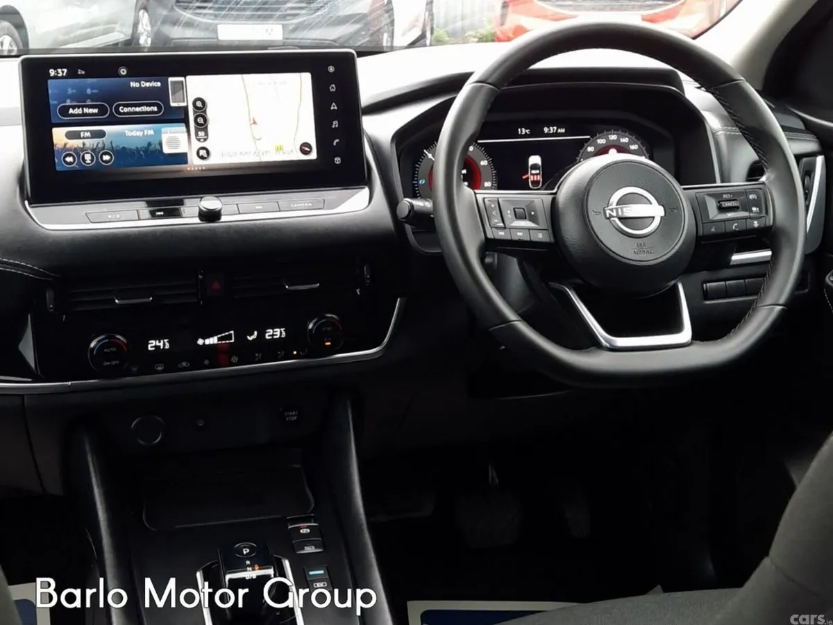 Nissan Qashqai MPV, Petrol, 2024, Grey