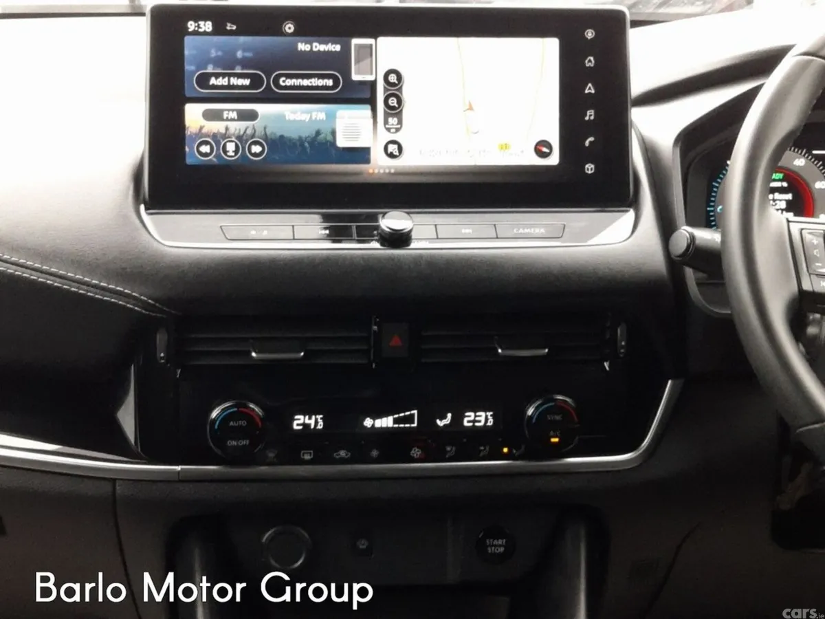 Nissan Qashqai MPV, Petrol, 2024, Grey