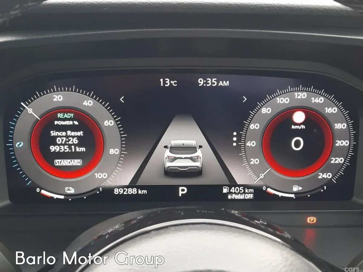 Nissan Qashqai MPV, Petrol, 2024, Grey