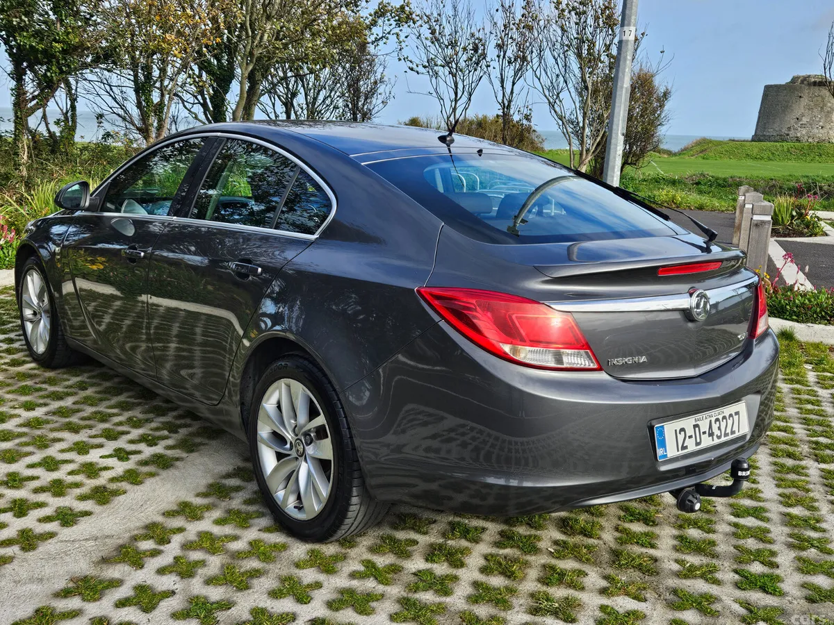 Opel Insignia Hatchback, Diesel, 2012, Grey