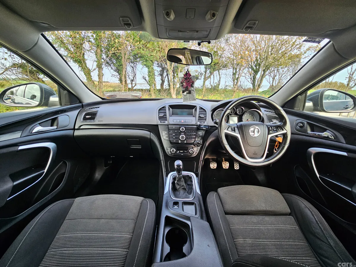 Opel Insignia Hatchback, Diesel, 2012, Grey