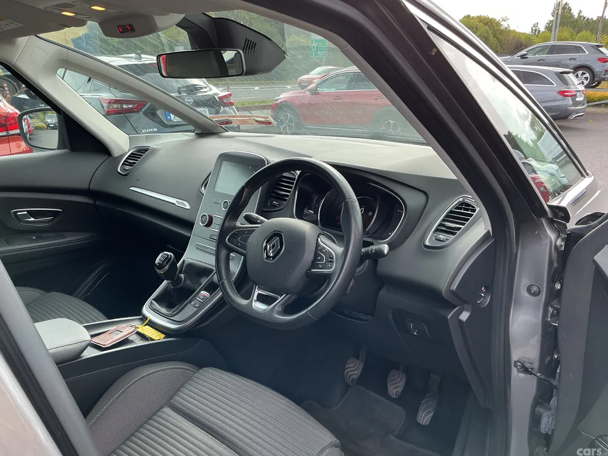 Renault Grand Scenic MPV, Diesel, 2020, Grey