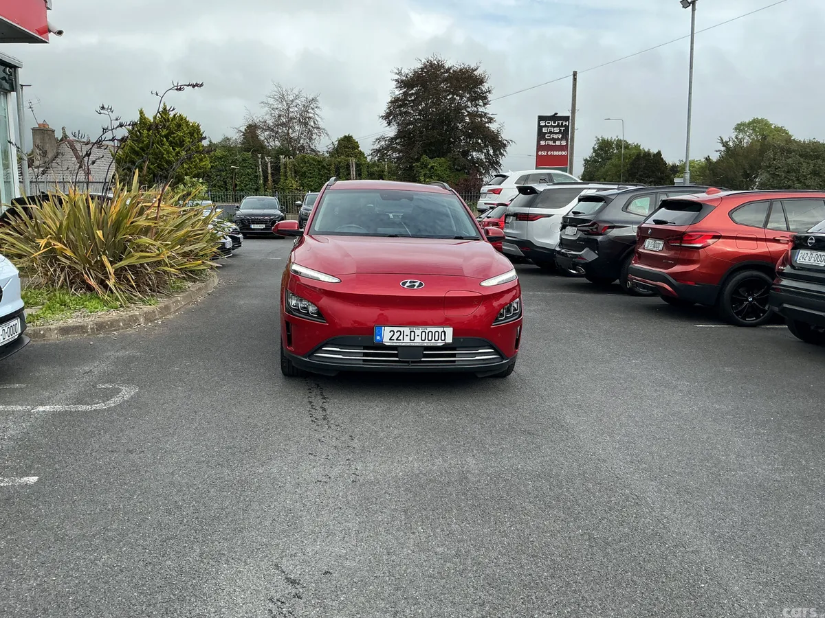 Hyundai KONA Hatchback, Electric, 2022, Red