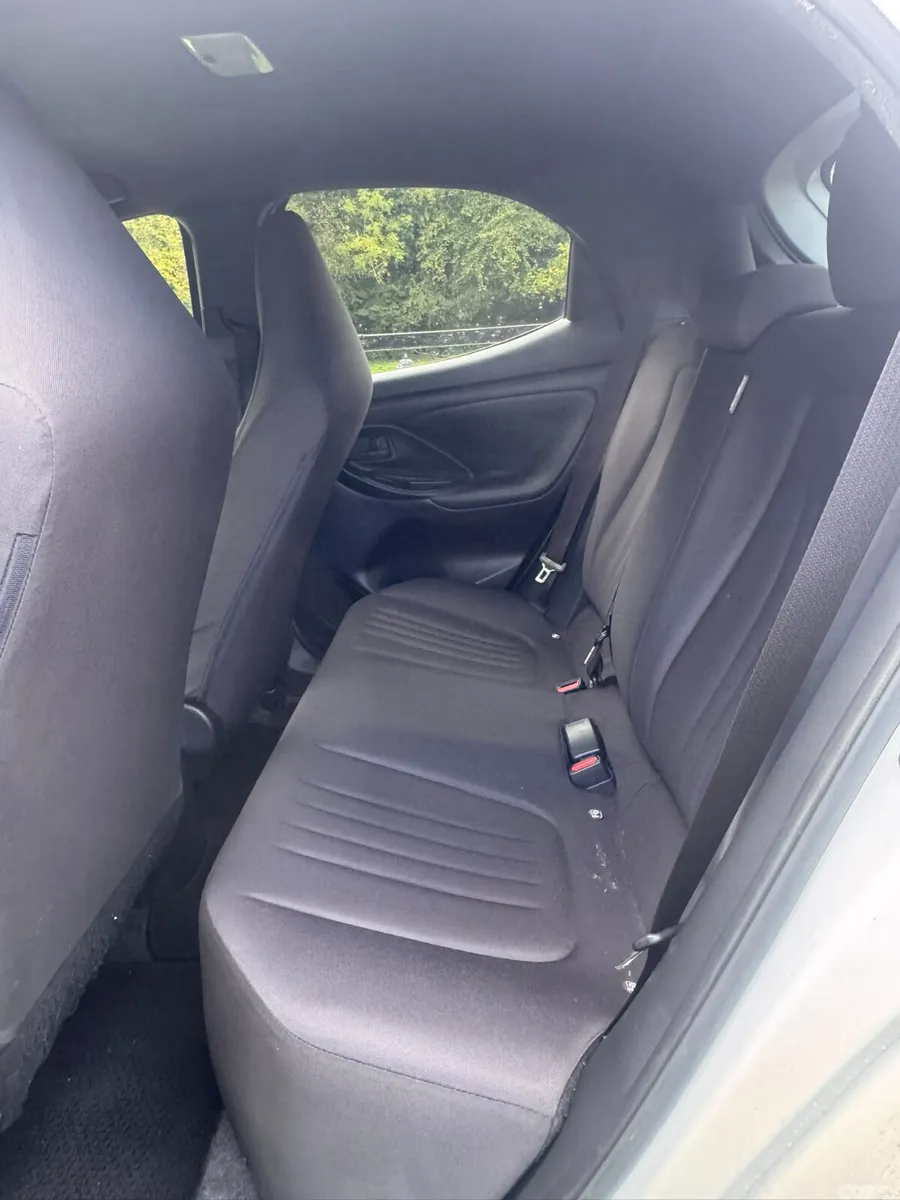 Toyota Yaris Hatchback, Petrol, 2020, White