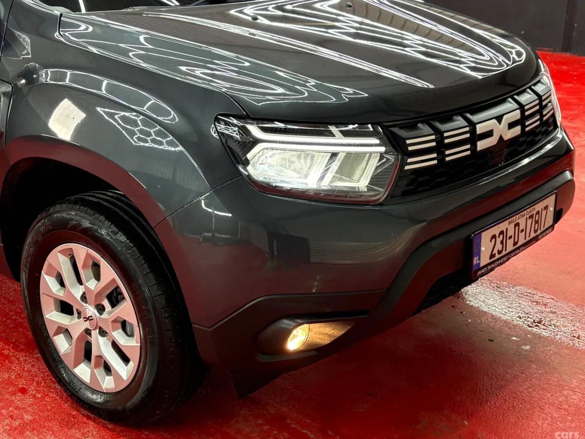 Dacia Duster SUV, Petrol, 2023, Grey