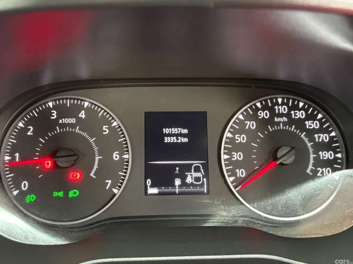 Dacia Duster SUV, Petrol, 2023, Grey