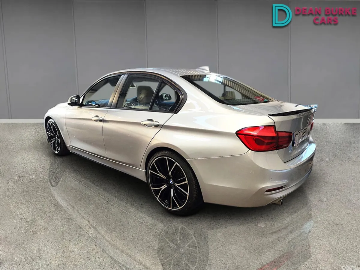 BMW 3-Series Saloon, Diesel, 2017, Grey