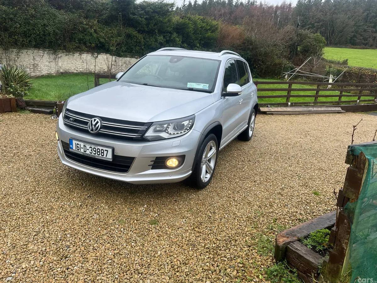 Volkswagen Tiguan SUV, Diesel, 2016, Silver