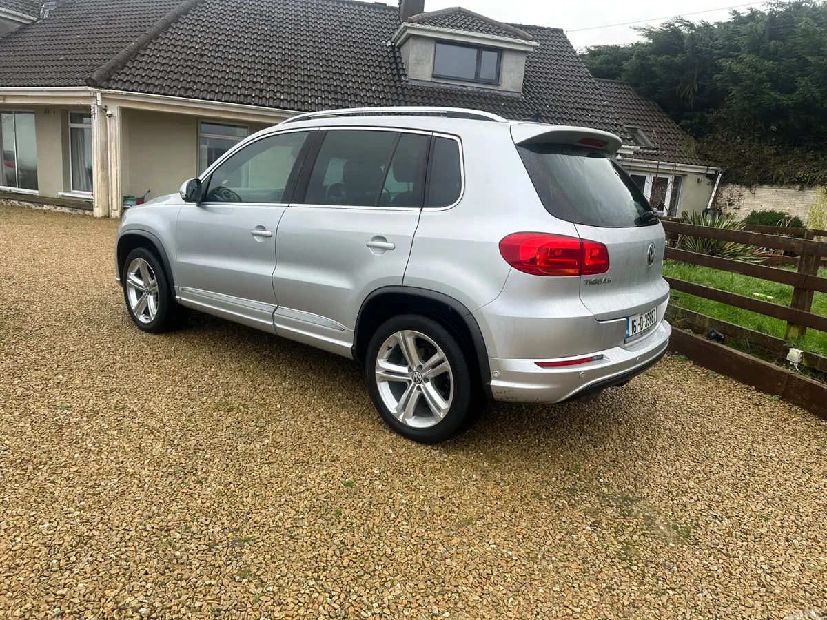 Volkswagen Tiguan SUV, Diesel, 2016, Silver