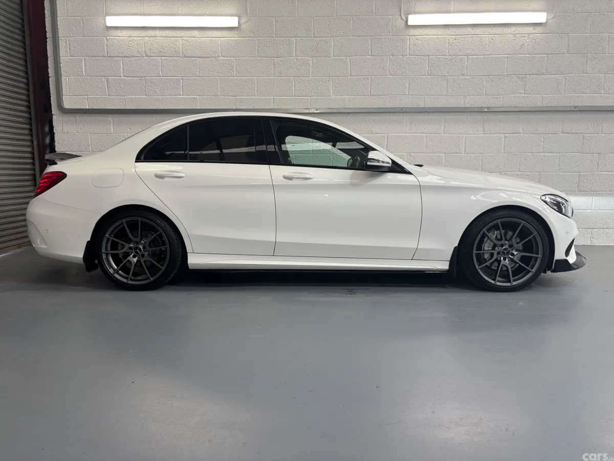 Mercedes-Benz C-Class Saloon, Diesel, 2018, White
