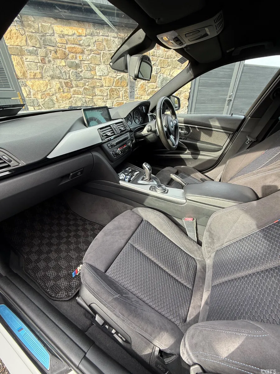 BMW 3-Series Saloon, Diesel, 2014, White