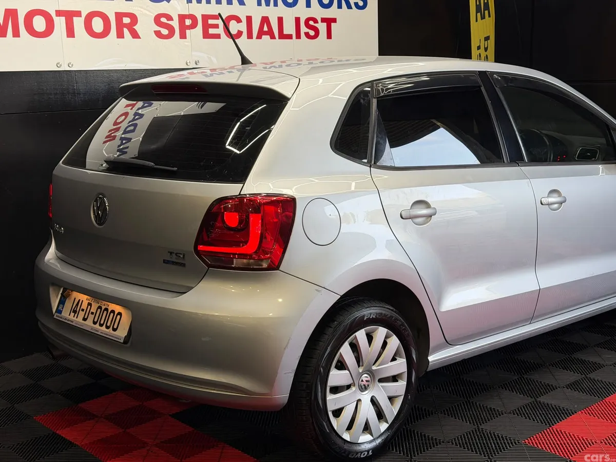 Volkswagen Polo Hatchback, Petrol, 2014, Silver