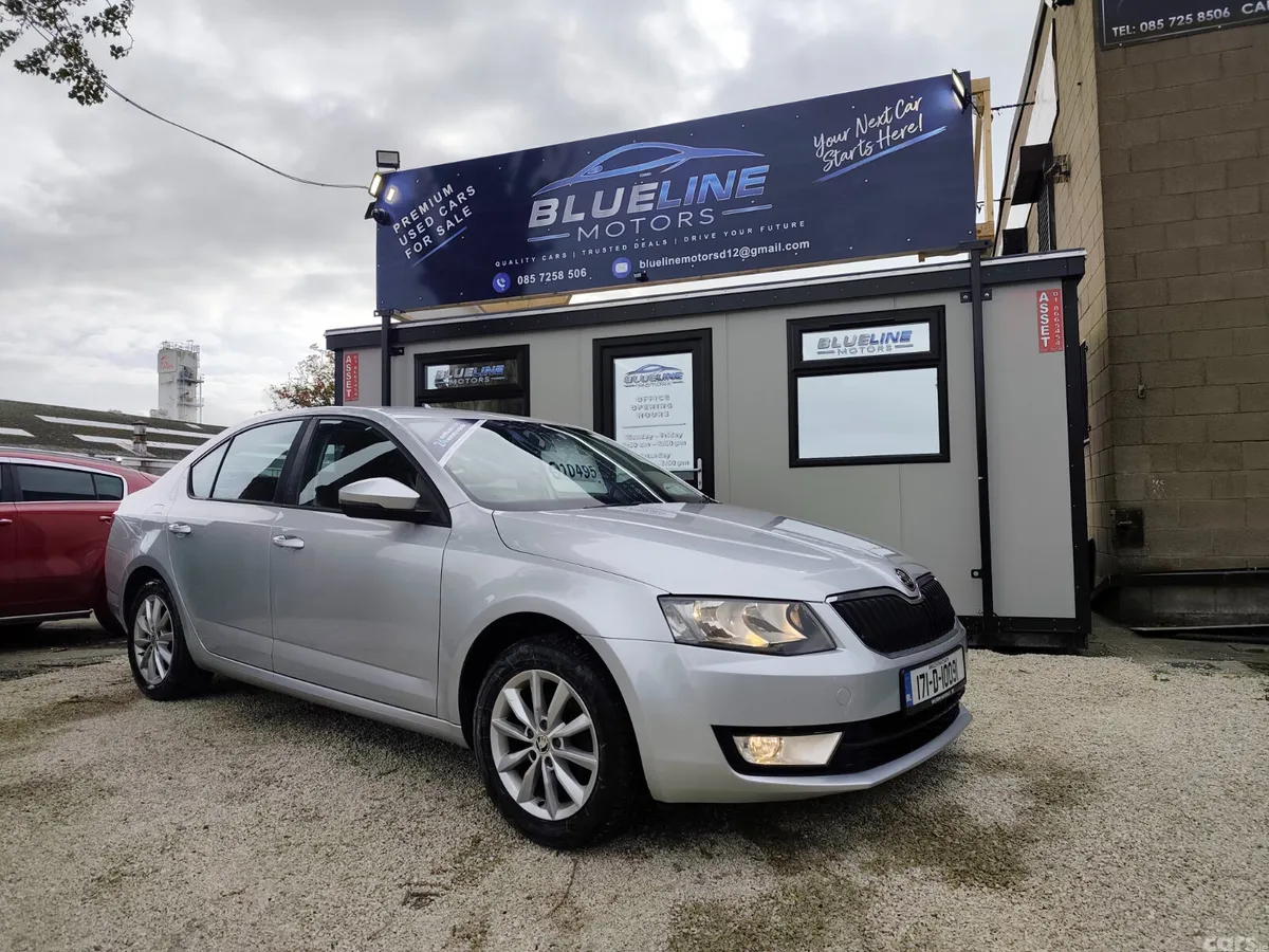 Skoda Octavia Saloon, Diesel, 2017, Grey