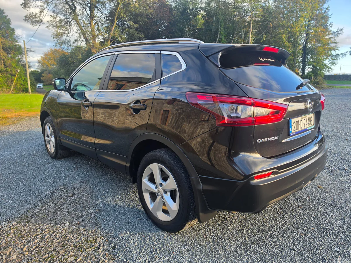 Nissan Qashqai MPV, Petrol, 2020, Black