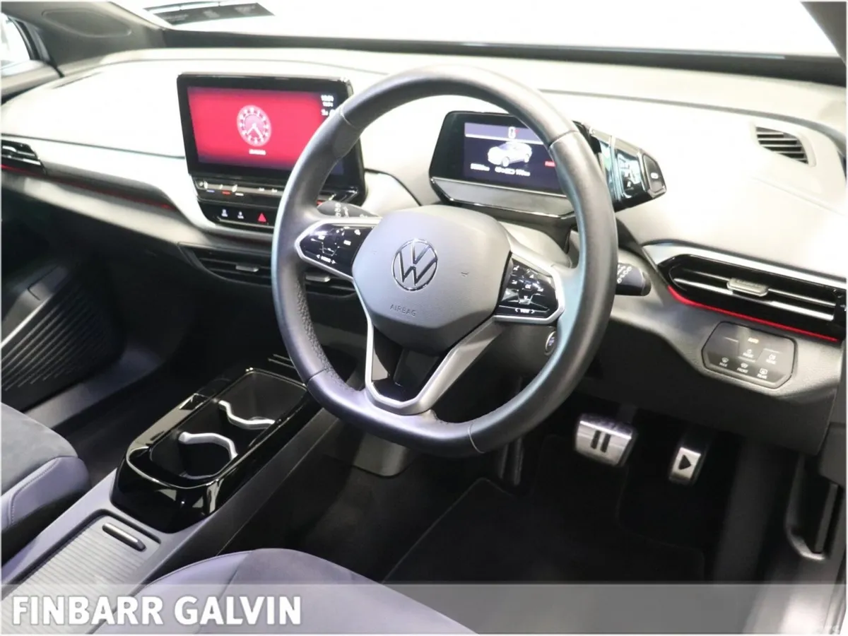 Volkswagen ID.4 Hatchback, Electric, 2023, Grey