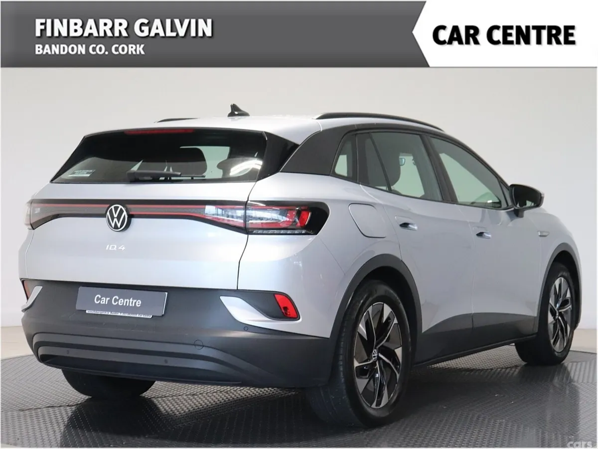 Volkswagen ID.4 Hatchback, Electric, 2023, Grey