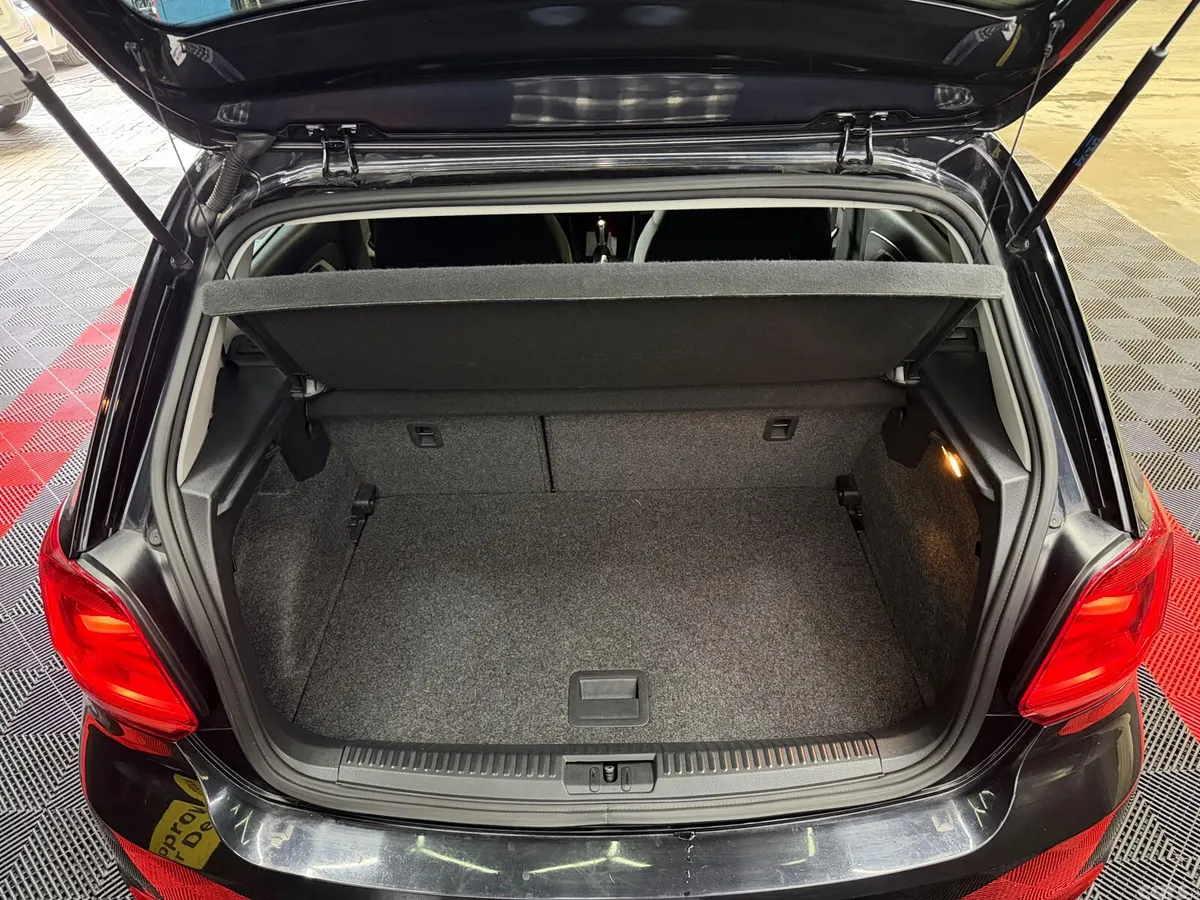 Volkswagen Polo Hatchback, Petrol, 2015, Black
