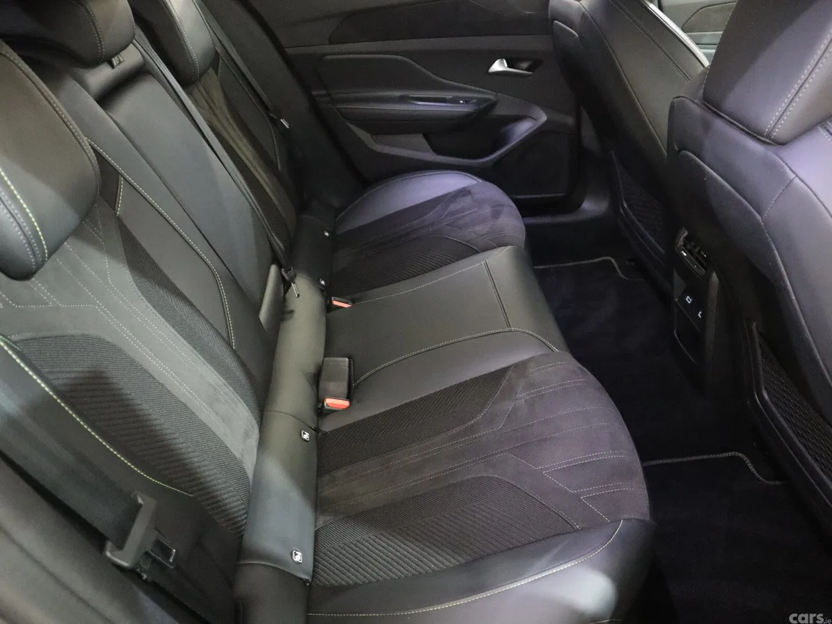 Peugeot 408 Hatchback, Petrol, 2024, Grey