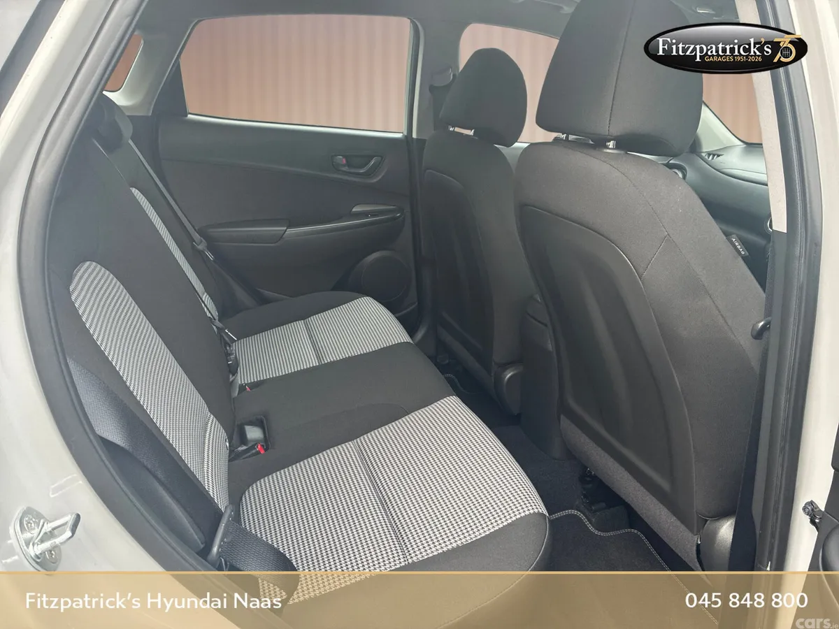 Hyundai KONA MPV, Petrol, 2022, Grey