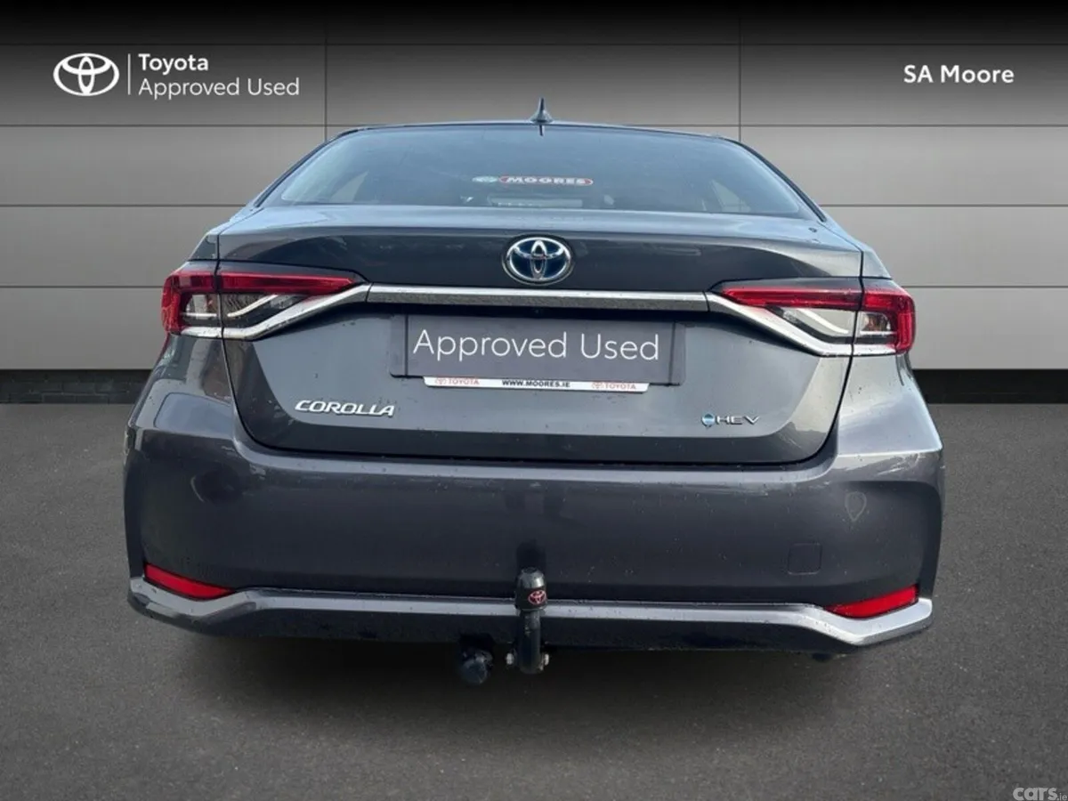Toyota Corolla Saloon, Petrol Hybrid, 2025, Grey