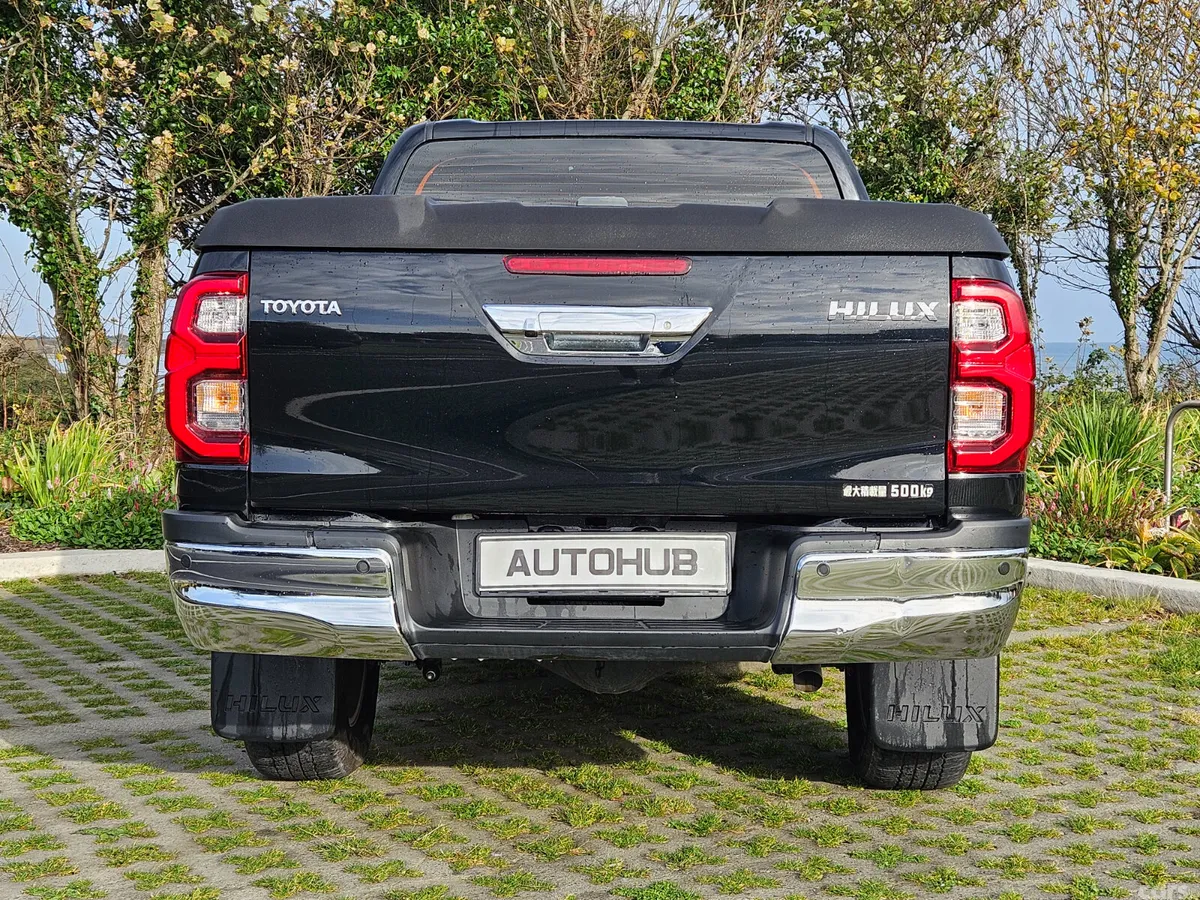 Toyota Hilux Pick Up, Diesel, 2022, Black
