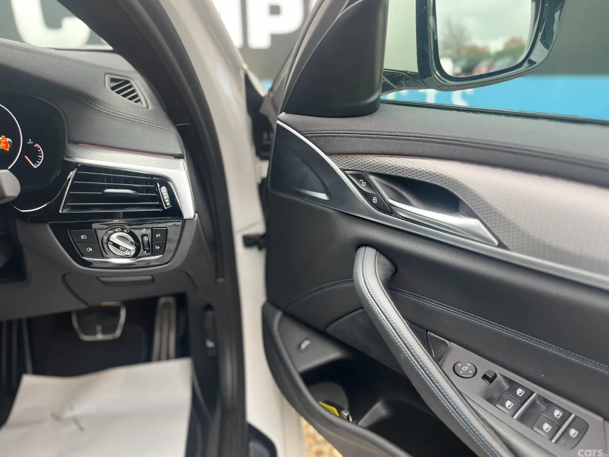 BMW 5-Series Saloon, Diesel, 2019, White