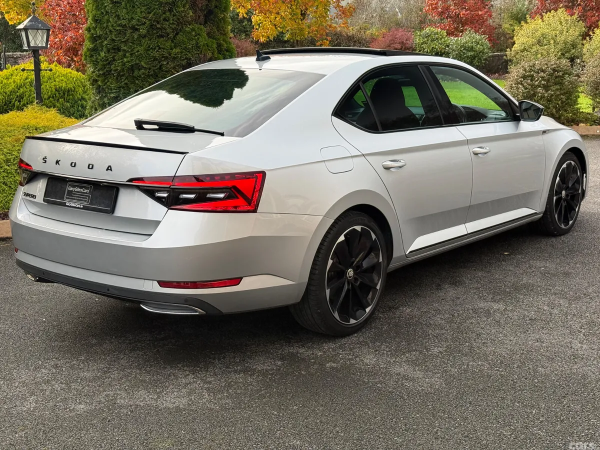 Skoda Superb Saloon, Diesel, 2024, Grey