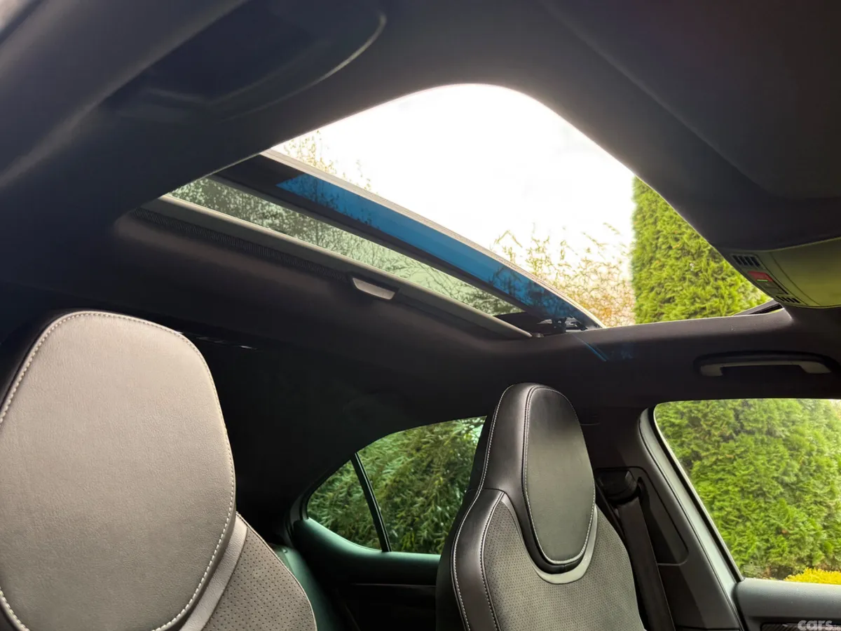 Skoda Superb Saloon, Diesel, 2024, Grey
