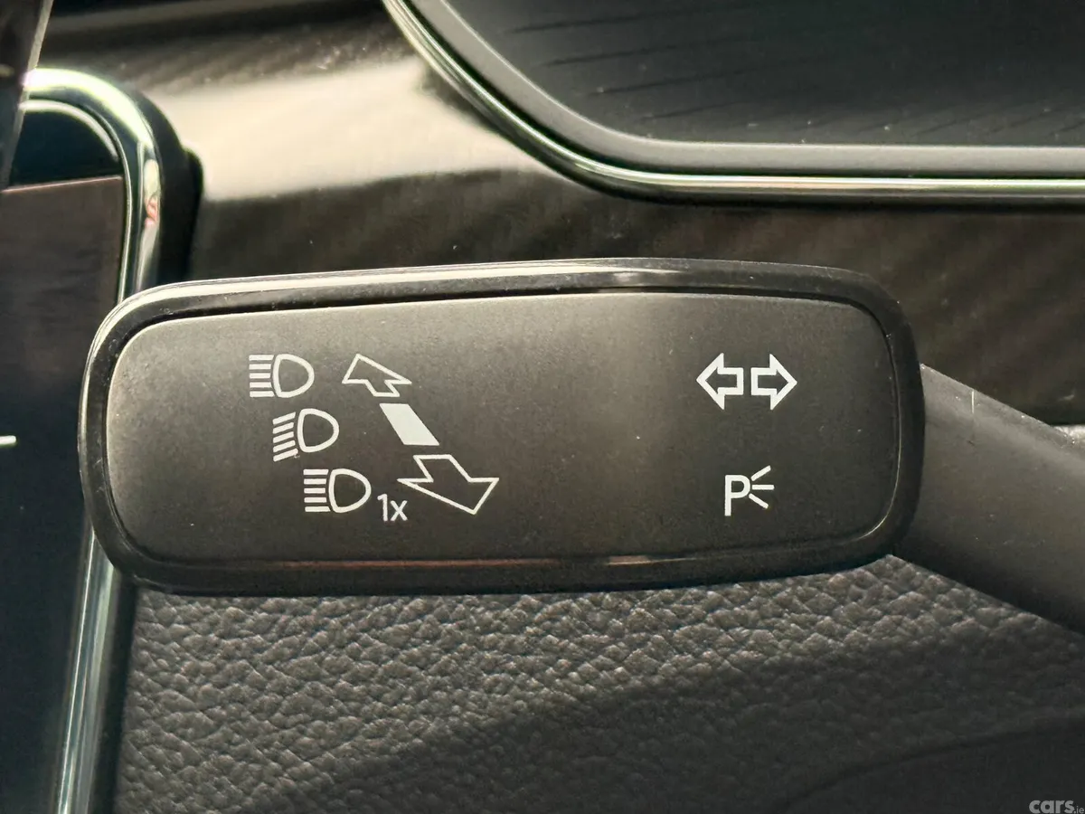 Skoda Superb Saloon, Diesel, 2024, Grey