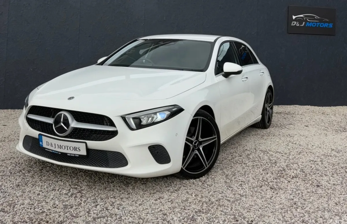 Mercedes-Benz A-Class Hatchback, Petrol, 2019, White
