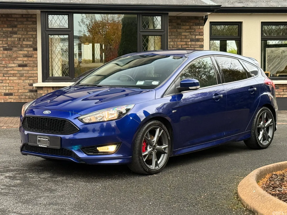 Ford Focus Hatchback, Diesel, 2018, Blue