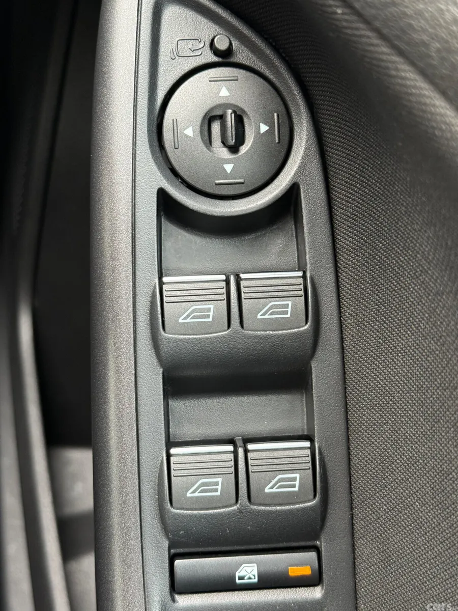 Ford Focus Hatchback, Diesel, 2018, Blue