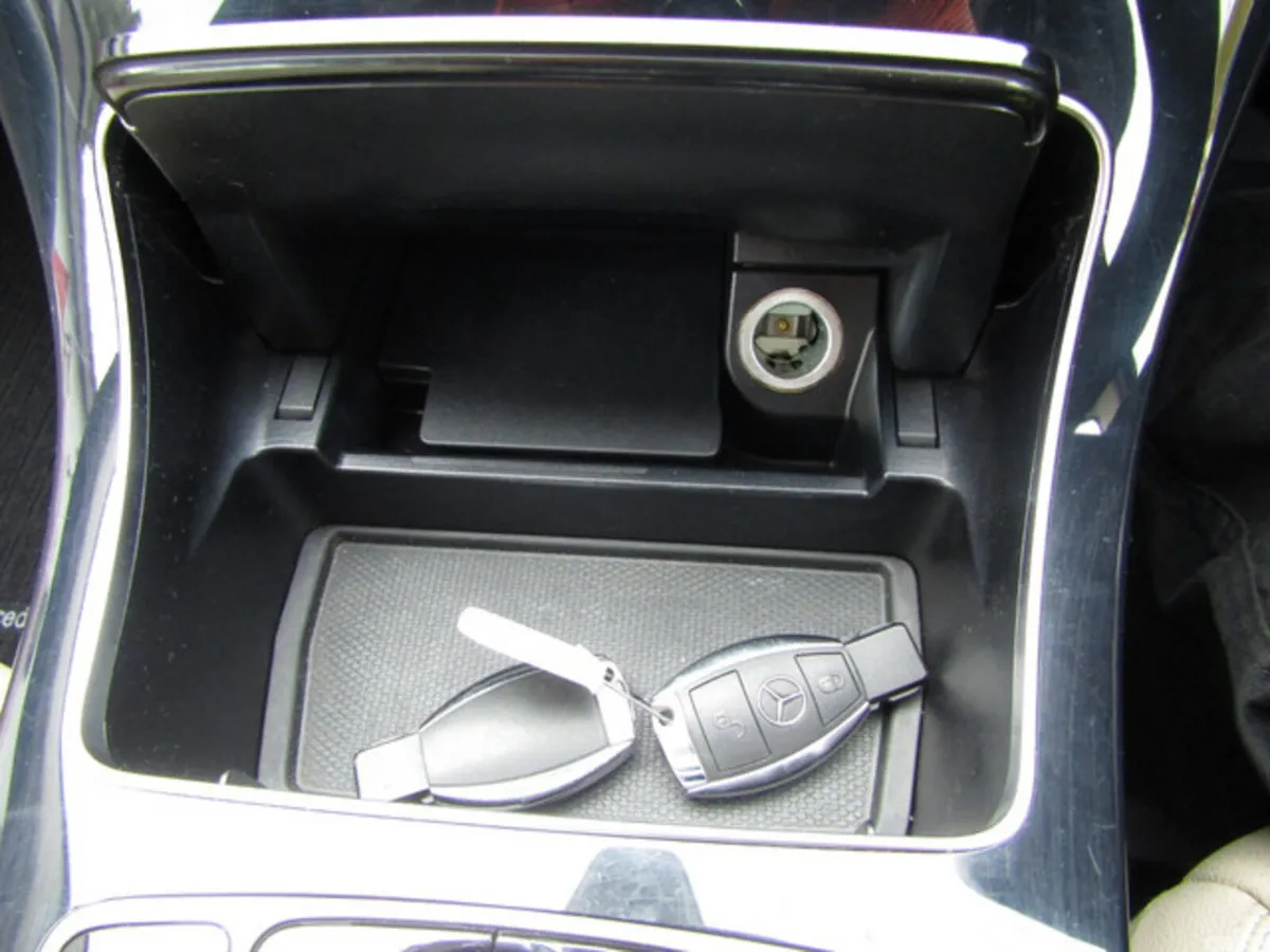 Mercedes-Benz C-Class Estate, Petrol, 2017, Grey