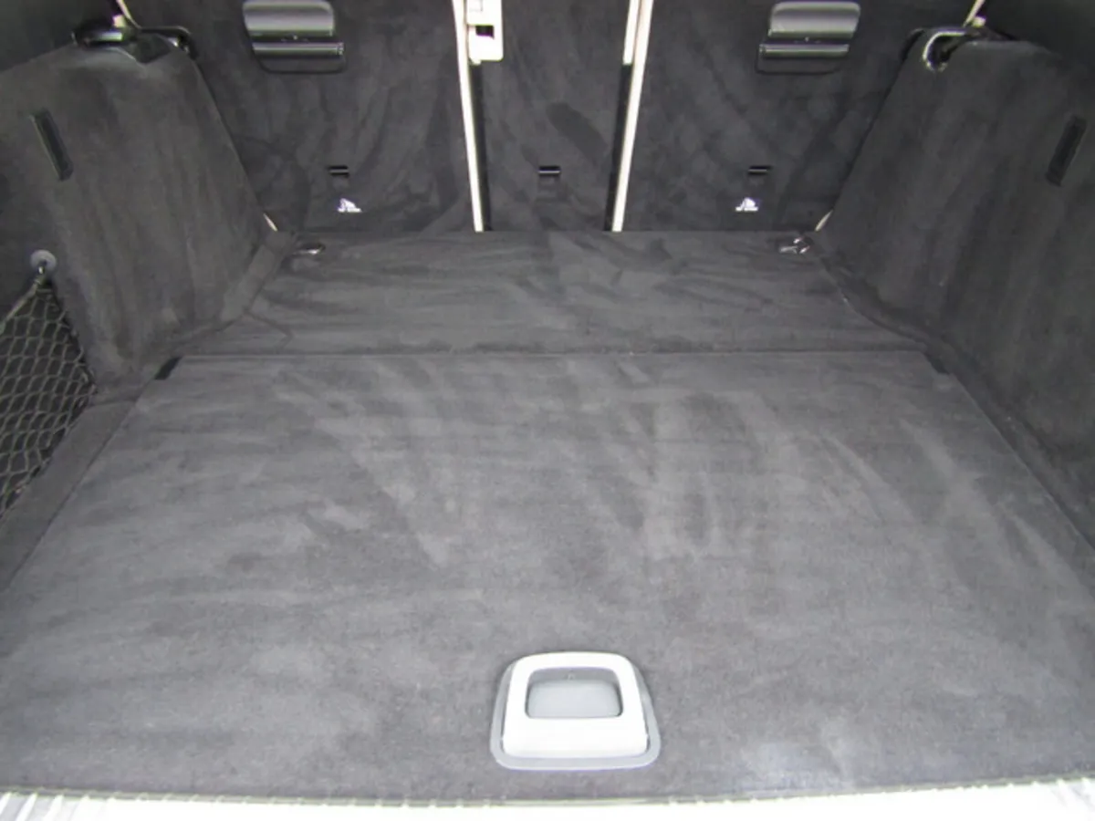 Mercedes-Benz C-Class Estate, Petrol, 2017, Grey