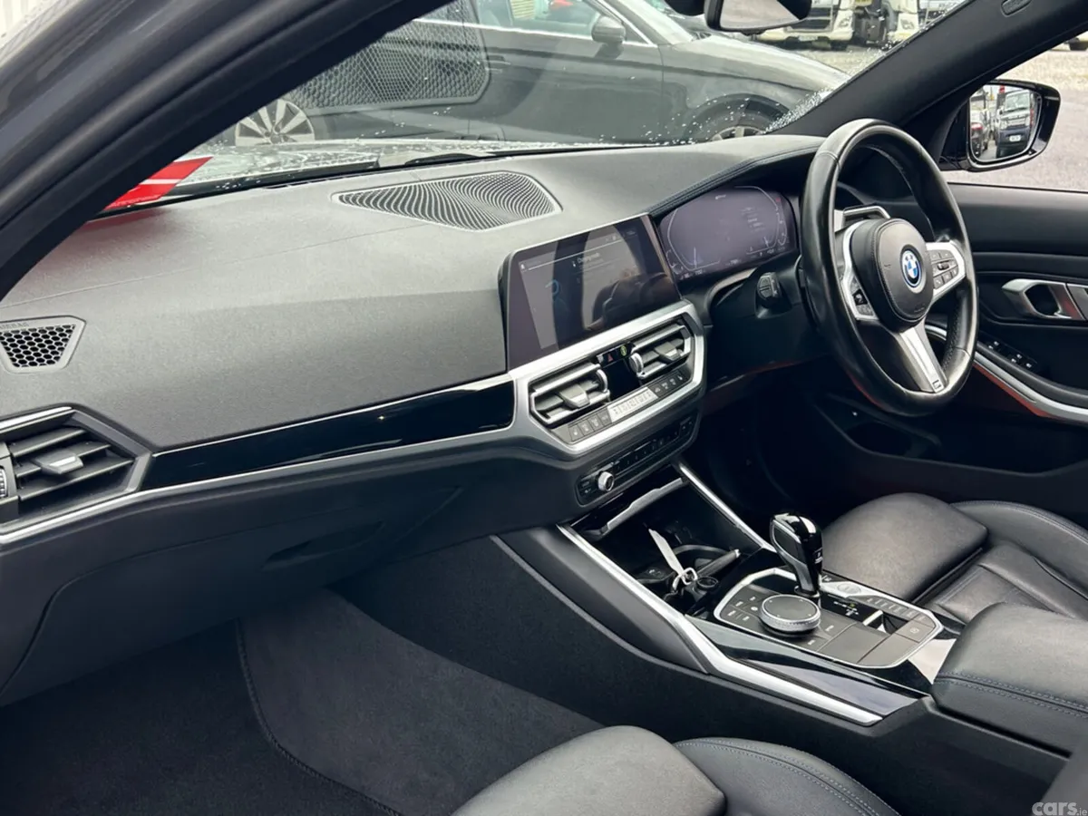 BMW 3-Series Saloon, Petrol Plug-in Hybrid, 2021, Grey