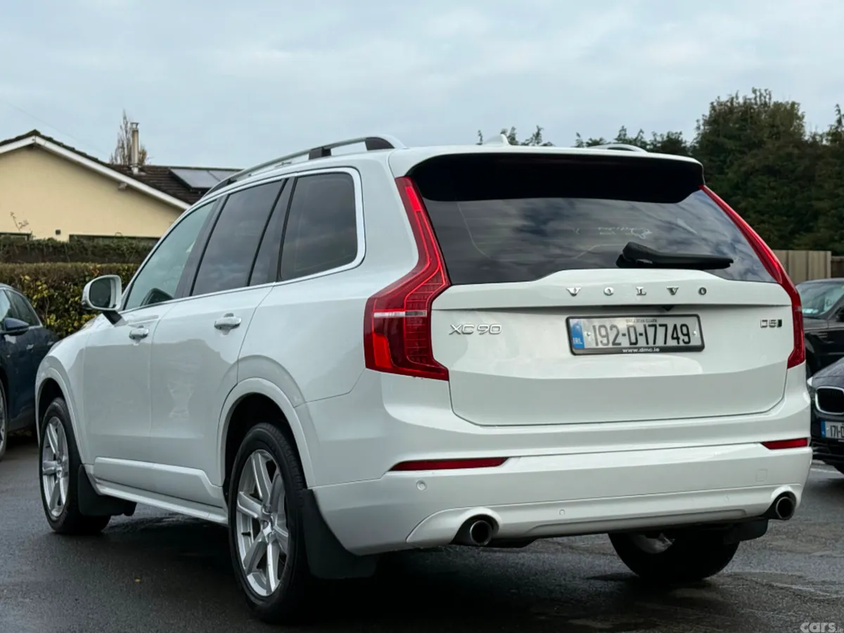 Volvo XC90 MPV, Diesel, 2019, White