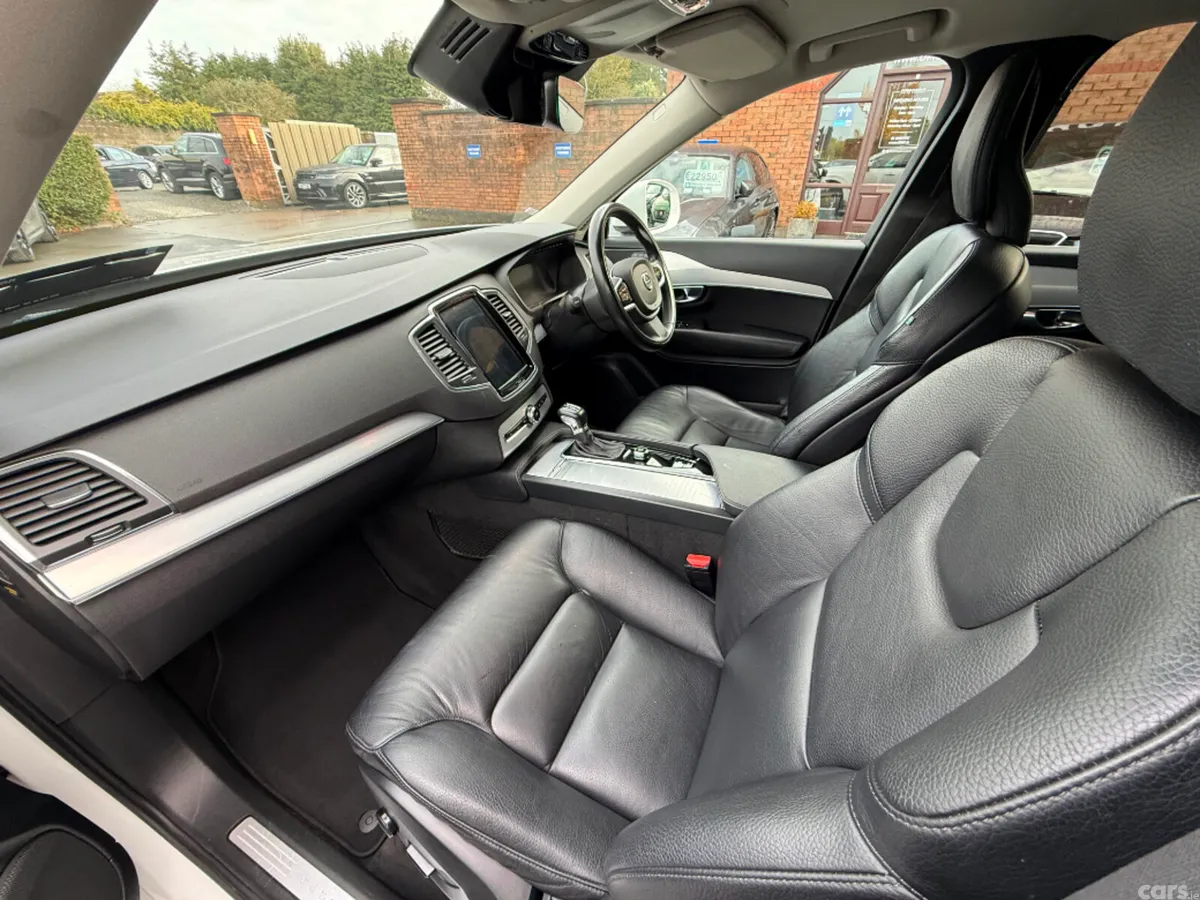 Volvo XC90 MPV, Diesel, 2019, White