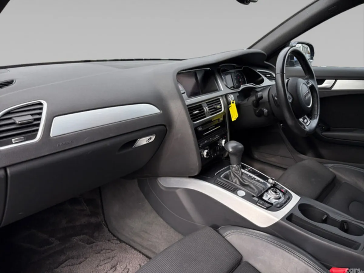 Audi A4 Saloon, Petrol, 2015, Blue