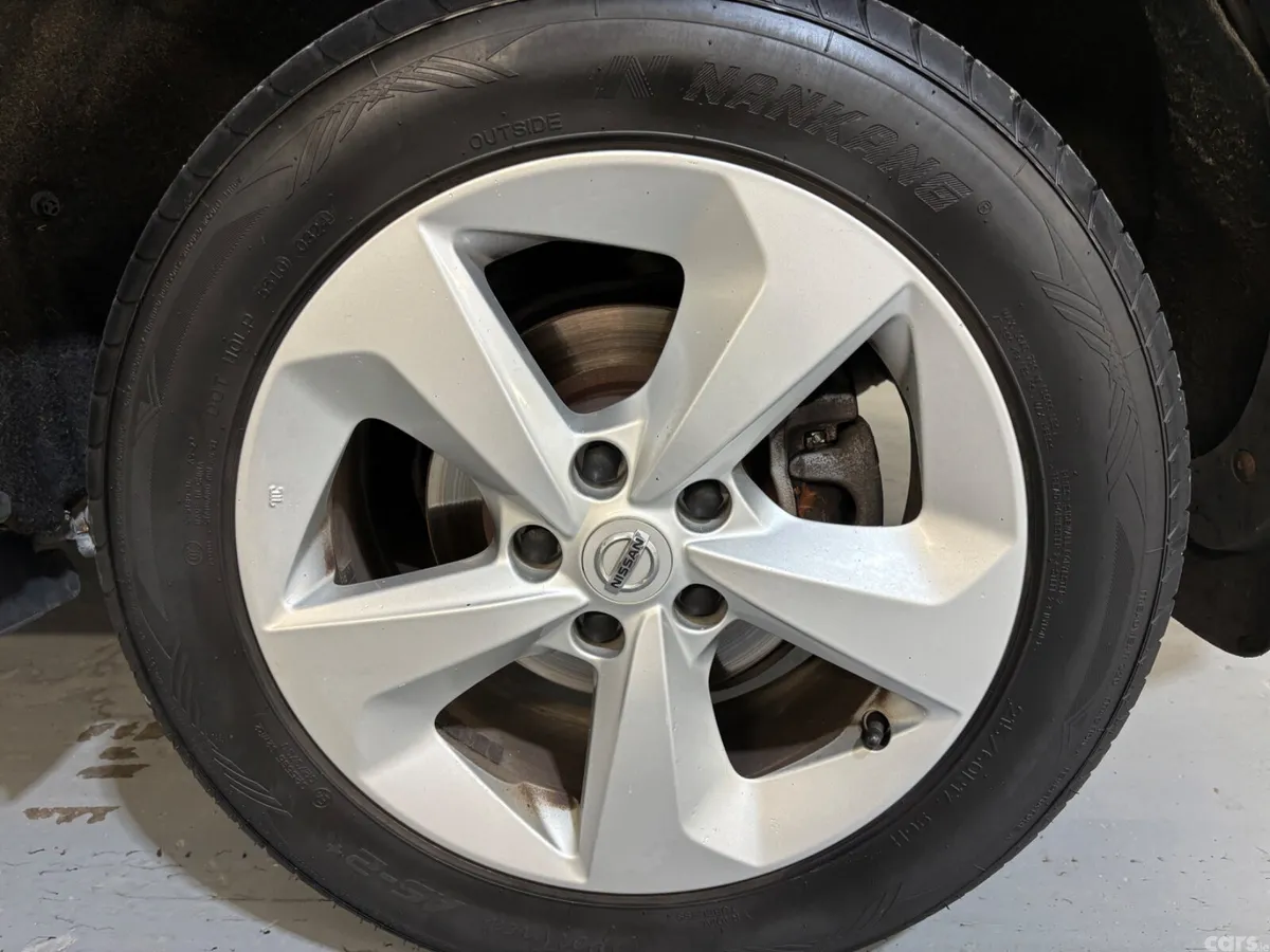 Nissan Qashqai MPV, Diesel, 2020, White