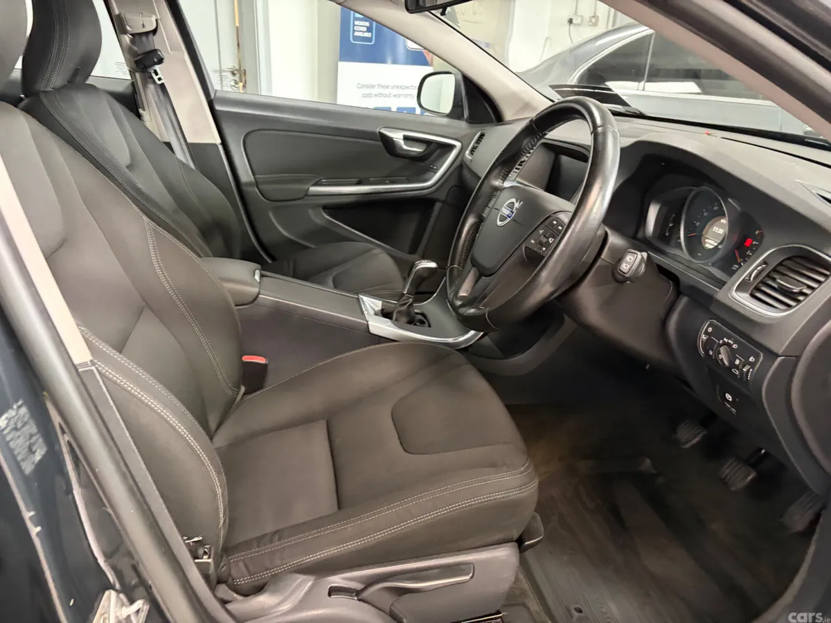 Volvo V60 Estate, Diesel, 2015, Grey